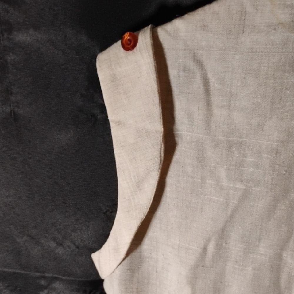 Vintage Cream Sleeveless Button-Up Linen Vest - Picture 6 of 10